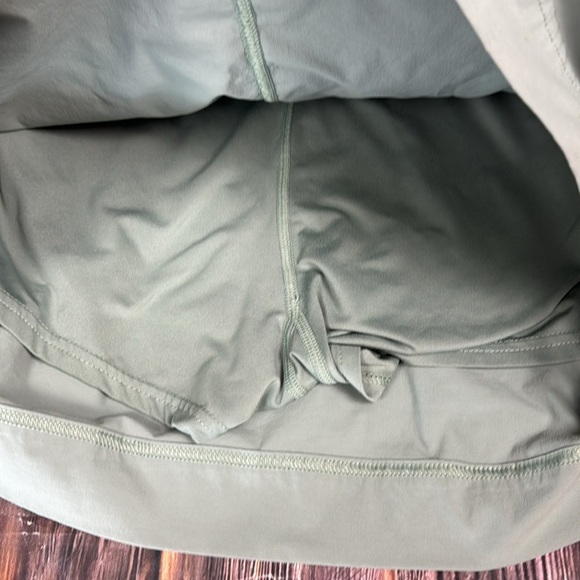 Columbia Athletic Skort- Size XL - Picture 4 of 8